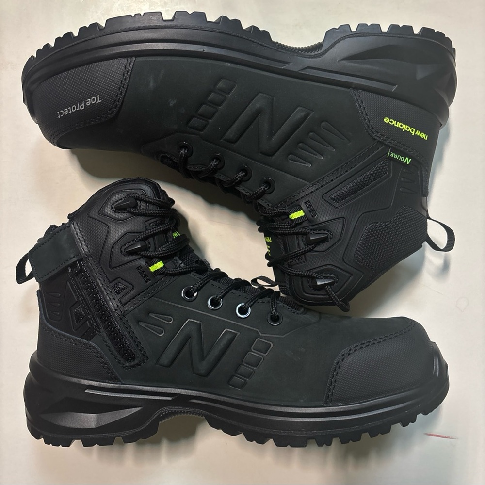 BRAND NEW New Balance Calibre Work Boots Mens Size 8 Wide MIDCLBR-2E